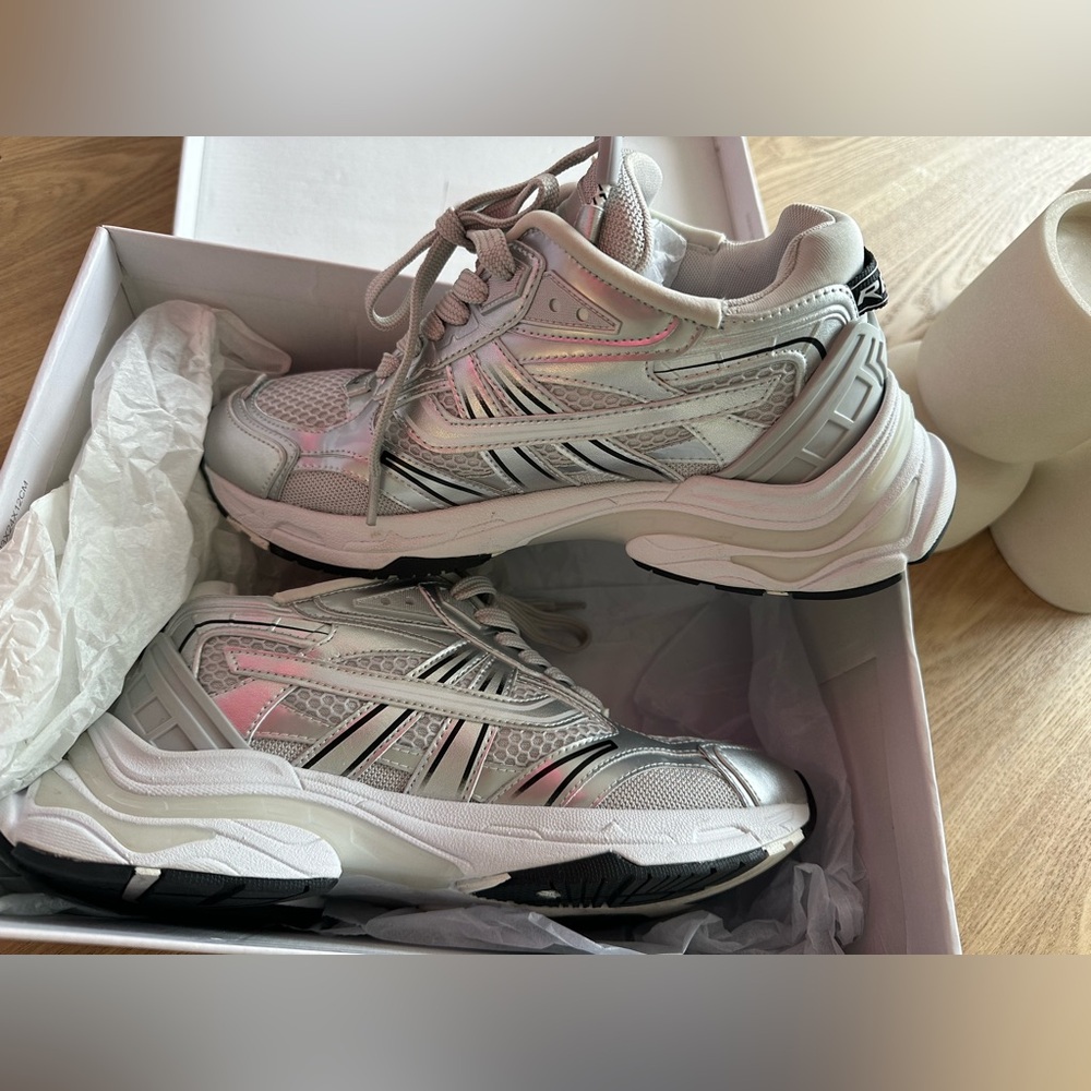 Ash Women's Sneakers in Silver and White